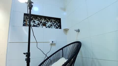 Snapshot of keila_hott20 chatting on 10/09/25, 11:52 keila online show from 10/09/25, 11:52