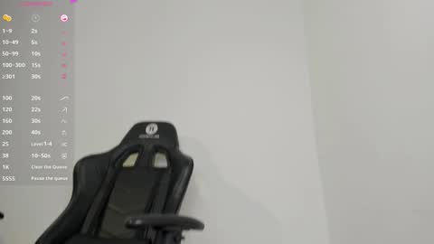 Keily brox online show from 10/10/25, 07:35