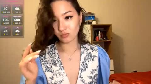 Kely online show from 10/13/25, 02:06