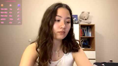 Kely online show from 11/18/25, 03:16