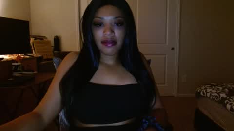 Kellie online show from 12/22/24, 05:23