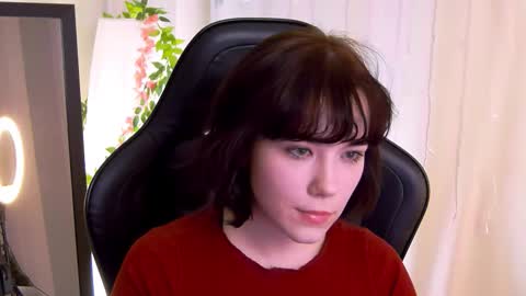 Snapshot of kelly_fooxx chatting on 10/18/25, 09:21 Kelly online show from 10/18/25, 09:21