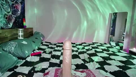 Kelly online show from 12/02/24, 05:15