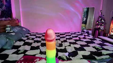 Kelly online show from 12/29/24, 09:17