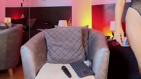 Snapshot of kellylust_ chatting on 03/08/25, 02:55 Kelly online show from 03/08/25, 02:55