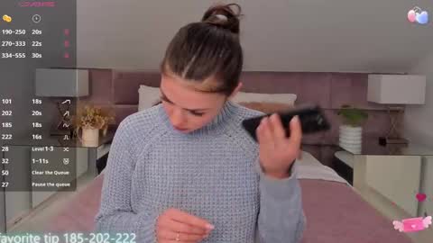 kelsi_di online show from 02/12/25, 01:37
