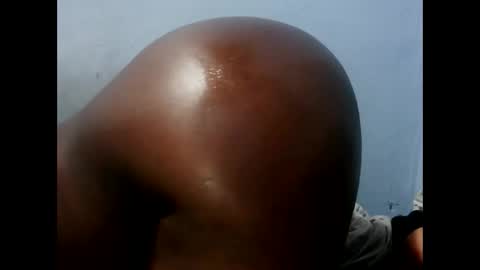 kem2000400282 online show from 10/28/25, 03:36