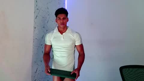 Snapshot of ken__owensx chatting on 09/11/25, 03:39 ken__owensx online show from 09/11/25, 03:39