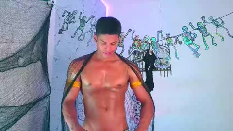 Snapshot of ken__owensx chatting on 10/04/25, 02:48 ken__owensx online show from 10/04/25, 02:48
