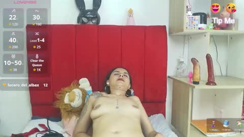 Mariana online show from 11/15/25, 06:44