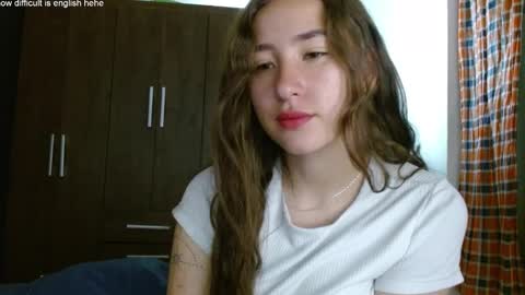 Snapshot of kendal_di chatting on 10/25/25, 04:20 kendal_di online show from 10/25/25, 04:20
