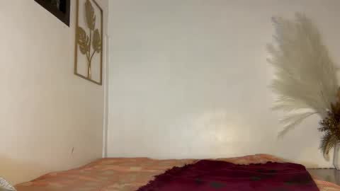 kendall_sue online show from 10/08/25, 04:37