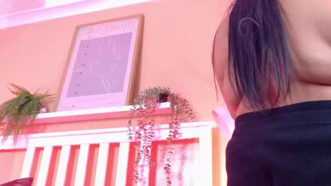   online show from 11/04/25, 10:14