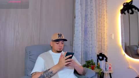 kendel_dimitri online show from 10/26/25, 05:02