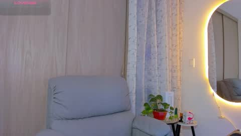 kendel_dimitri online show from 11/12/25, 06:03