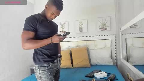 Kender online show from 10/30/25, 08:42