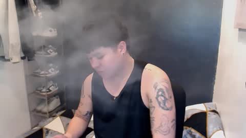 Snapshot of kenhotline911 chatting on 12/20/24, 02:49 ken online show from 12/20/24, 02:49