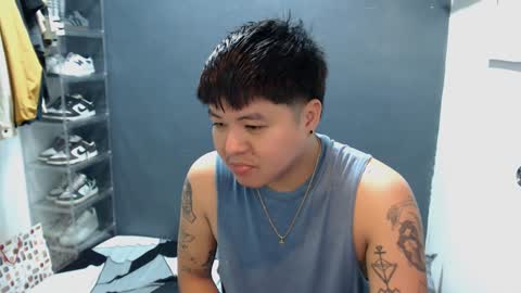 Snapshot of kenhotline911 chatting on 12/27/24, 06:35 ken online show from 12/27/24, 06:35