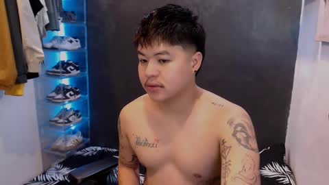 Snapshot of kenhotline911 chatting on 01/27/25, 11:11 ken online show from 01/27/25, 11:11