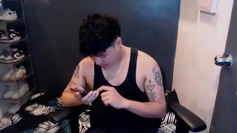 Snapshot of kenhotline911 chatting on 03/05/25, 02:12 ken online show from 03/05/25, 02:12