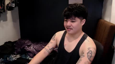 Snapshot of kenhotline911 chatting on 11/14/25, 05:22 ken online show from 11/14/25, 05:22