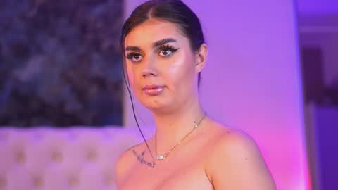 Kendra online show from 10/18/25, 03:02