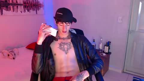 Snapshot of kenny__hot chatting on 01/05/25, 04:59 kenny online show from 01/05/25, 04:59