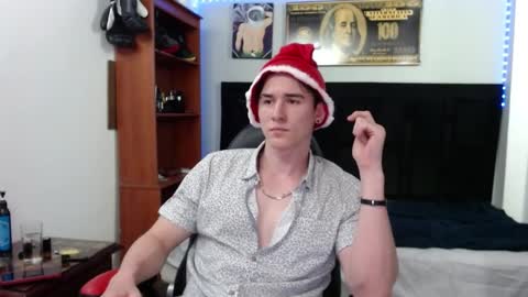 Snapshot of kent_zagann chatting on 12/18/24, 05:15 Santiago online show from 12/18/24, 05:15