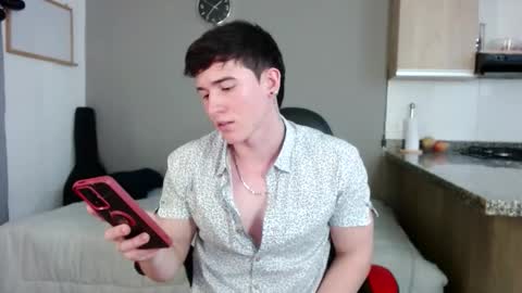 Snapshot of kent_zagann chatting on 10/11/25, 06:34 Santiago online show from 10/11/25, 06:34