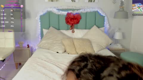 Snapshot of kentha_mitchells chatting on 12/17/24, 10:44 kentha_mitchells online show from 12/17/24, 10:44