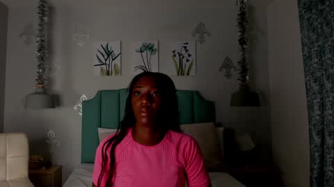 Snapshot of kentha_mitchells chatting on 01/12/25, 11:07 kentha_mitchells online show from 01/12/25, 11:07