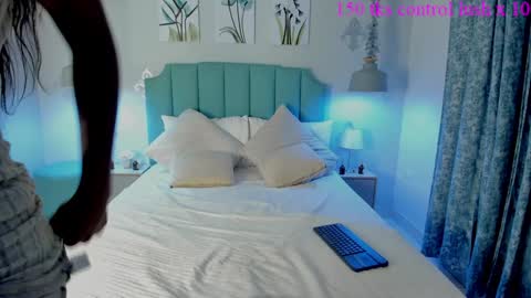 Snapshot of kentha_mitchells chatting on 01/31/25, 10:31 kentha_mitchells online show from 01/31/25, 10:31