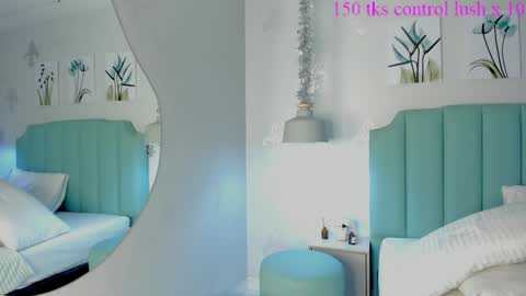 Snapshot of kentha_mitchells chatting on 02/01/25, 01:30 kentha_mitchells online show from 02/01/25, 01:30