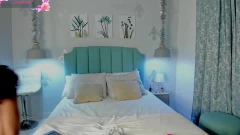 Snapshot of kentha_mitchells chatting on 02/10/25, 10:53 kentha_mitchells online show from 02/10/25, 10:53