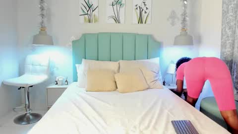 Snapshot of kentha_mitchells chatting on 03/01/25, 10:13 kentha_mitchells online show from 03/01/25, 10:13