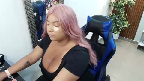 Kenya Buhle online show from 10/18/25, 11:11