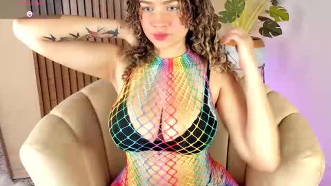 Snapshot of kenykitty chatting on 03/01/25, 06:13 Keny Kitty Onlyfans Kenayfoxx online show from 03/01/25, 06:13