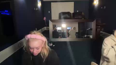 kenziesmithh online show from 10/12/25, 05:12