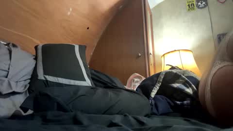 kepkon00 online show from 01/22/25, 01:42