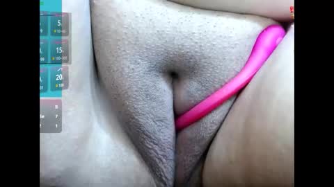 Snapshot of kerly_doll chatting on 12/30/24, 09:08 K E R L Y online show from 12/30/24, 09:08