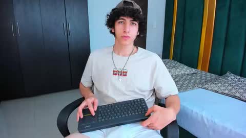Kev online show from 09/11/25, 05:35