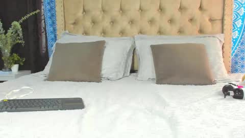 Kery Hillson online show from 12/09/24, 01:13