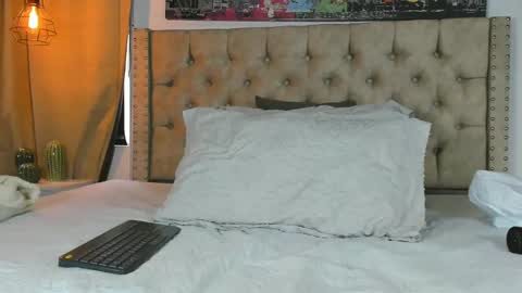 Kery Hillson online show from 02/12/25, 12:12