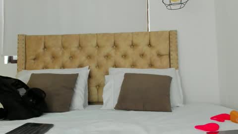 Kery Hillson online show from 09/22/25, 11:45