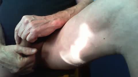 Snapshot of kevee1955 chatting on 11/02/25, 02:19 Daddyo online show from 11/02/25, 02:19