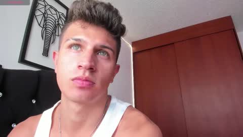 Kevin Ahs online show from 11/11/25, 09:15