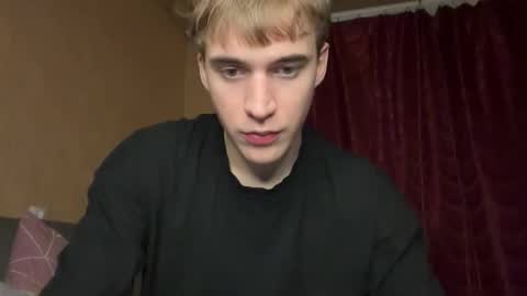 Snapshot of kevin_martin8 chatting on 10/21/25, 07:25 Kevin Martin online show from 10/21/25, 07:25