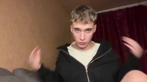 Snapshot of kevin_martin8 chatting on 11/11/25, 04:40 Kevin Martin online show from 11/11/25, 04:40