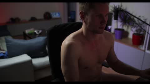 Kev online show from 12/23/24, 05:43