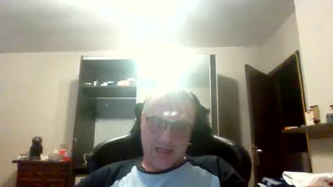 kevintje031987 online show from 12/31/24, 06:48